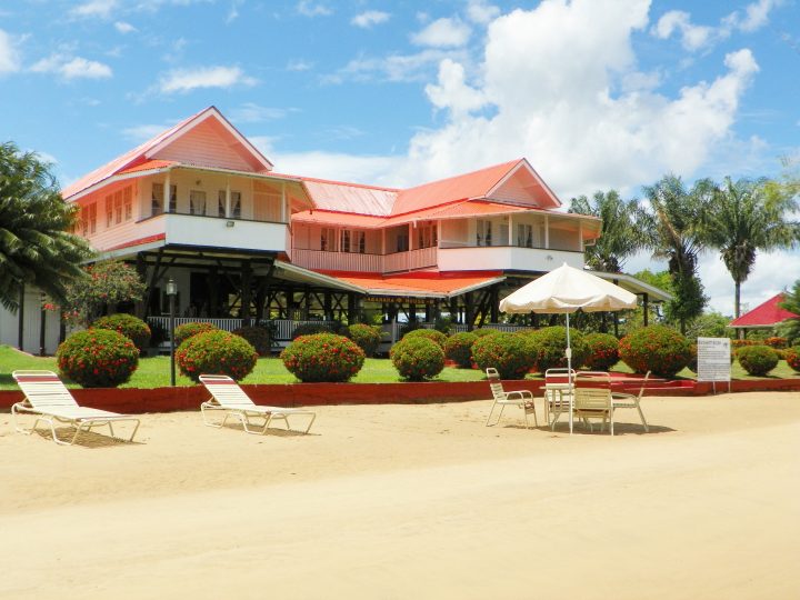 Baganara Island Resort