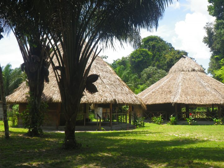 Rewa Village Eco-Lodge